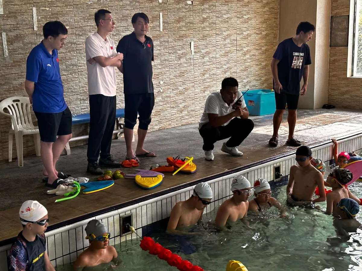 控卫如何通过视频学习提高技术水平_2
